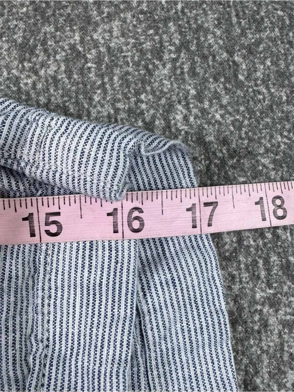 J.Crew Men’s 33 Shorts 9” Inseam 100% Linen Blue White Stripe Chino Casual Flat